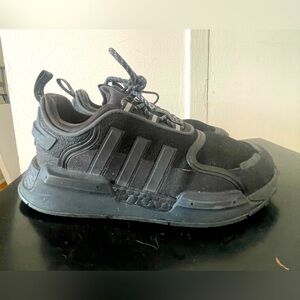 Adidas Sneaker 7.5